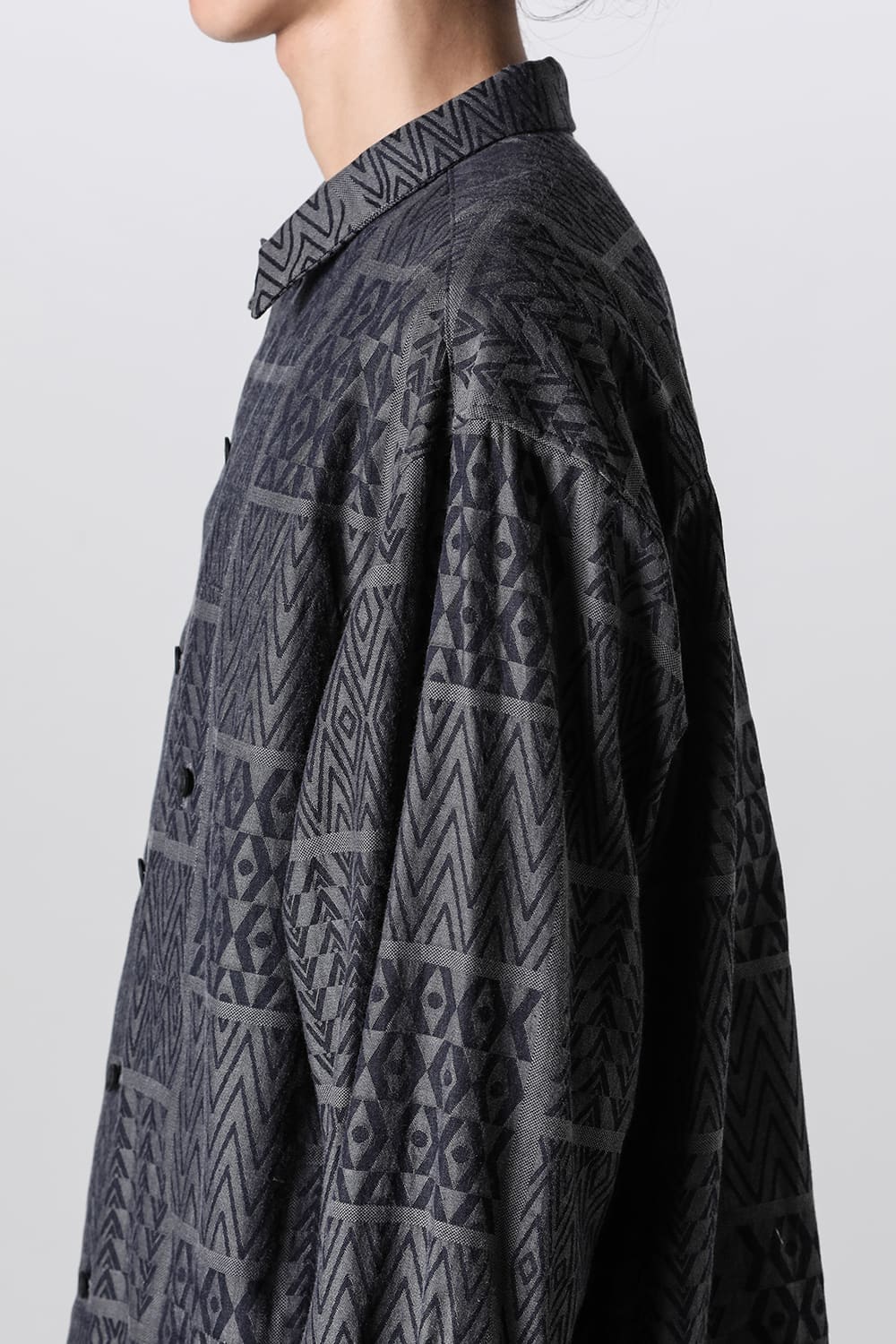 Open Collar Pattern Shirt