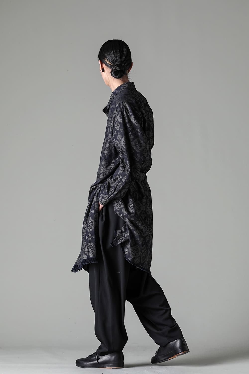 Left 2Layerd Pattern Gown Blouse