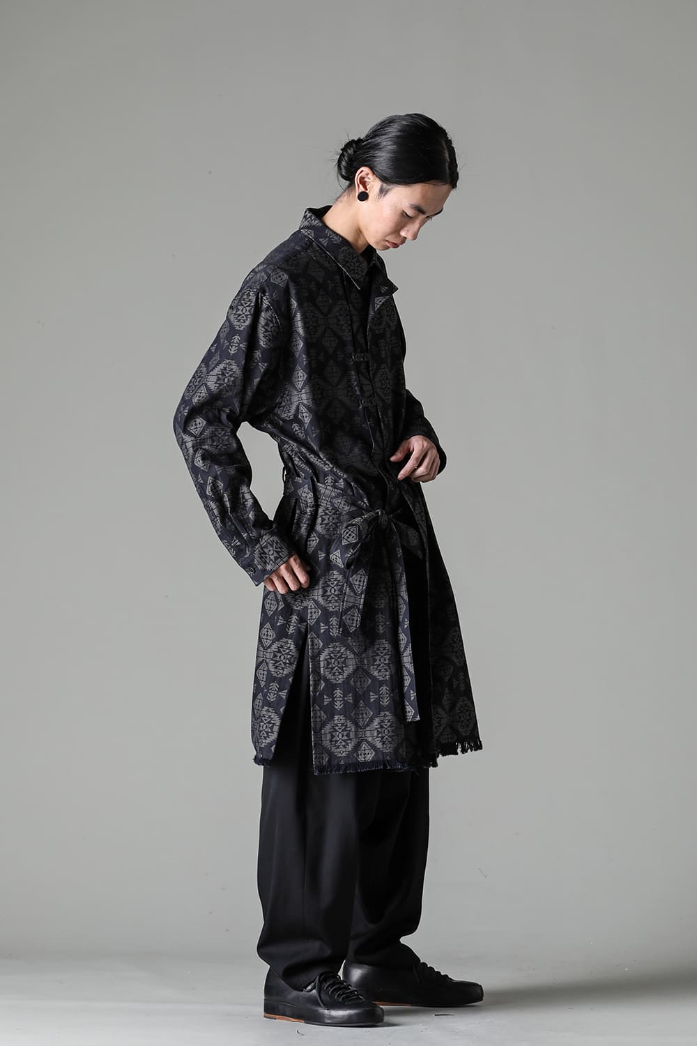 Left 2Layerd Pattern Gown Blouse