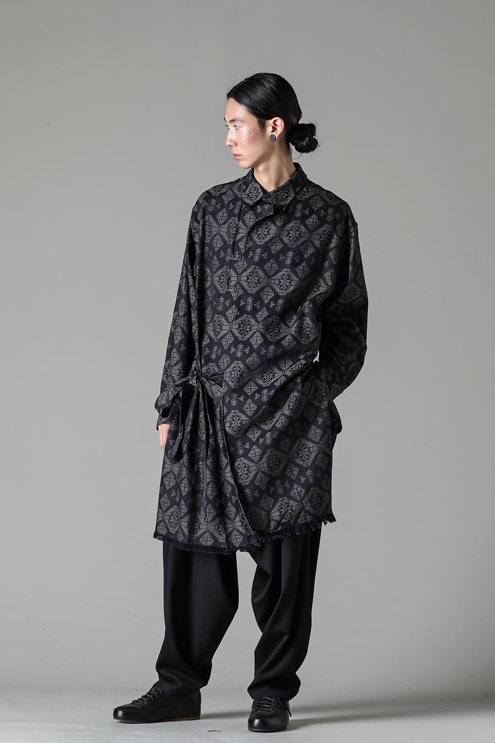 Left 2Layerd Pattern Gown Blouse