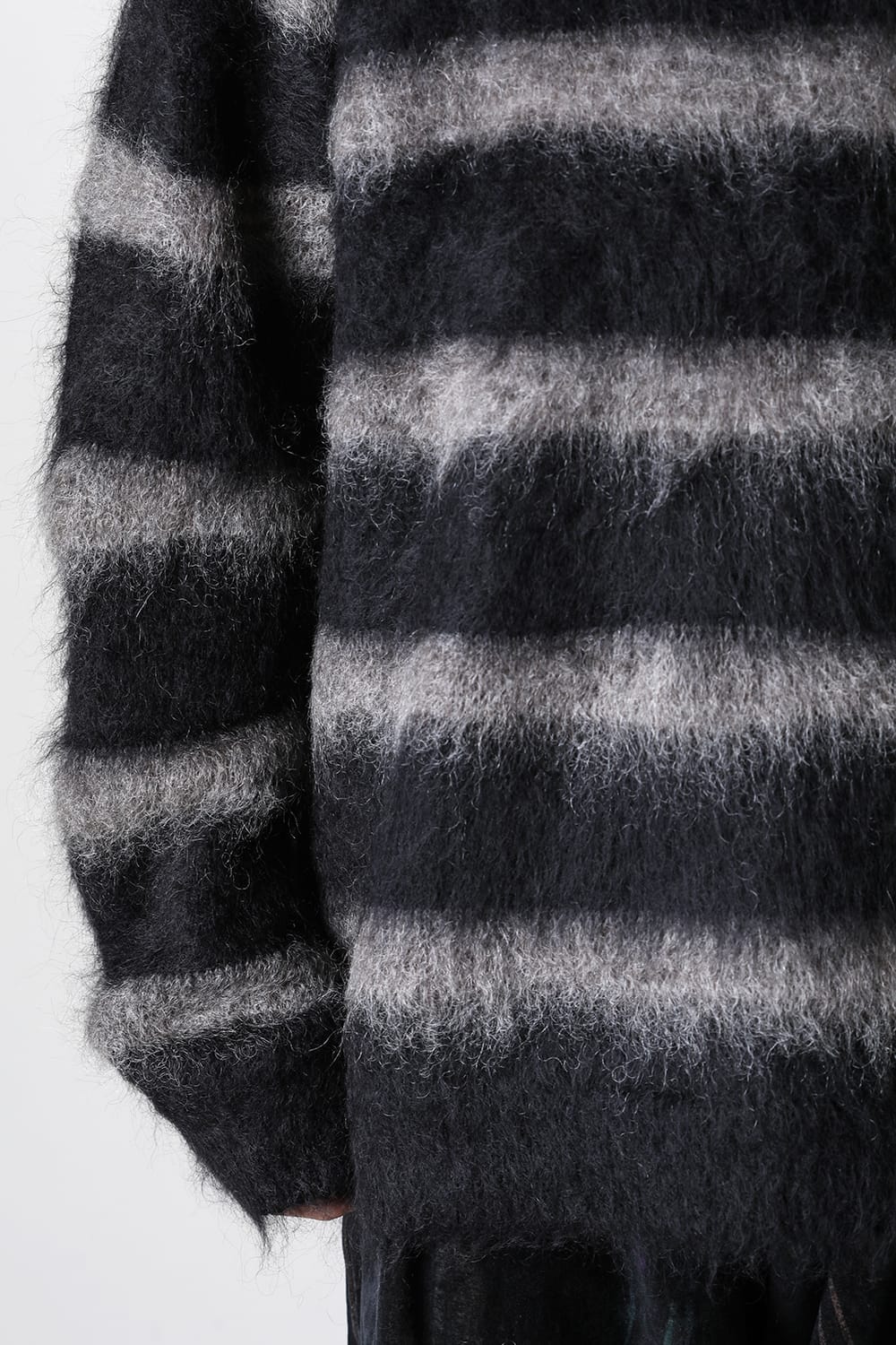 Round Neck Long Sleeve Knit Black