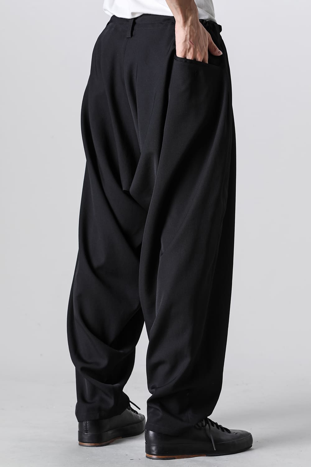 Inseam Draped Pants