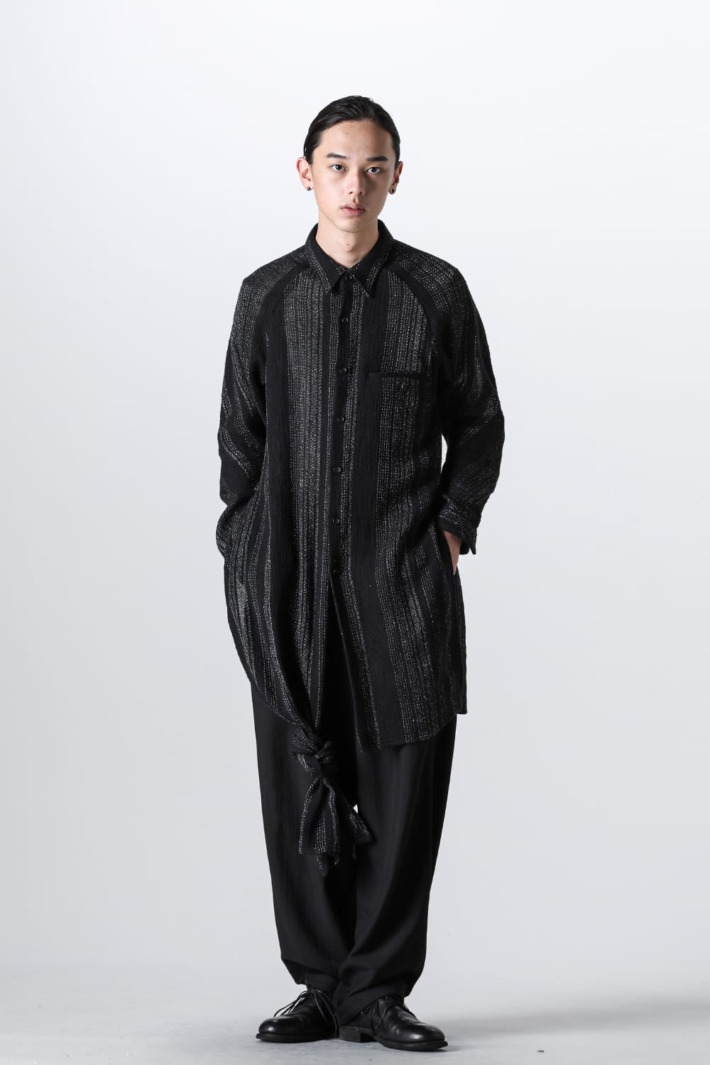 Hem Knot Stripe Blouse