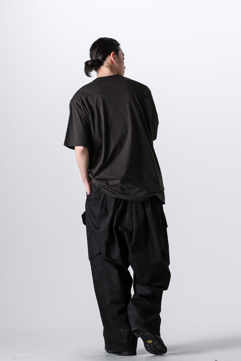 Crew Neck Short Sleeve T-Shirt  Charcoal