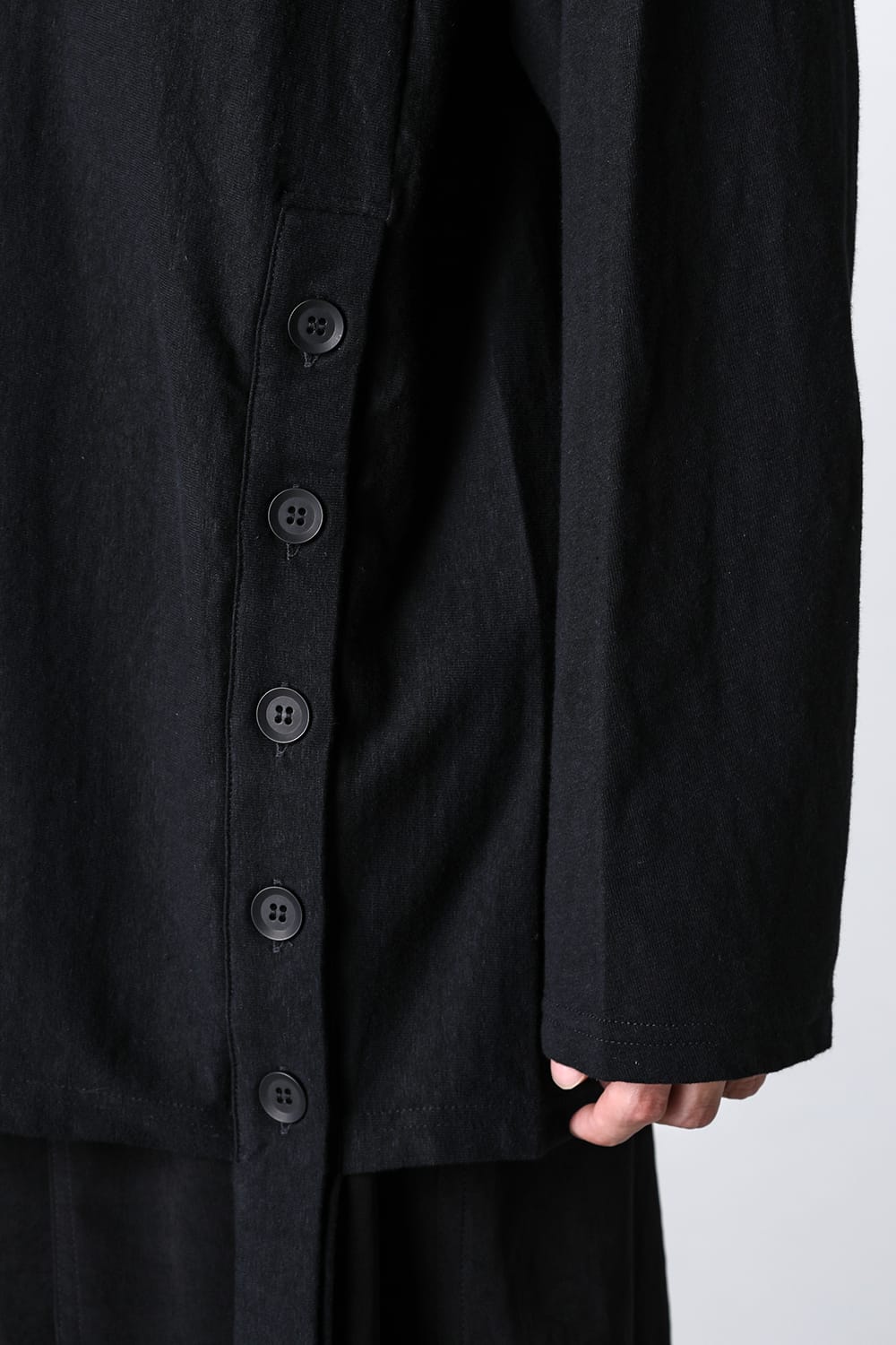 Seam Allowance Side Openings T-Shirt