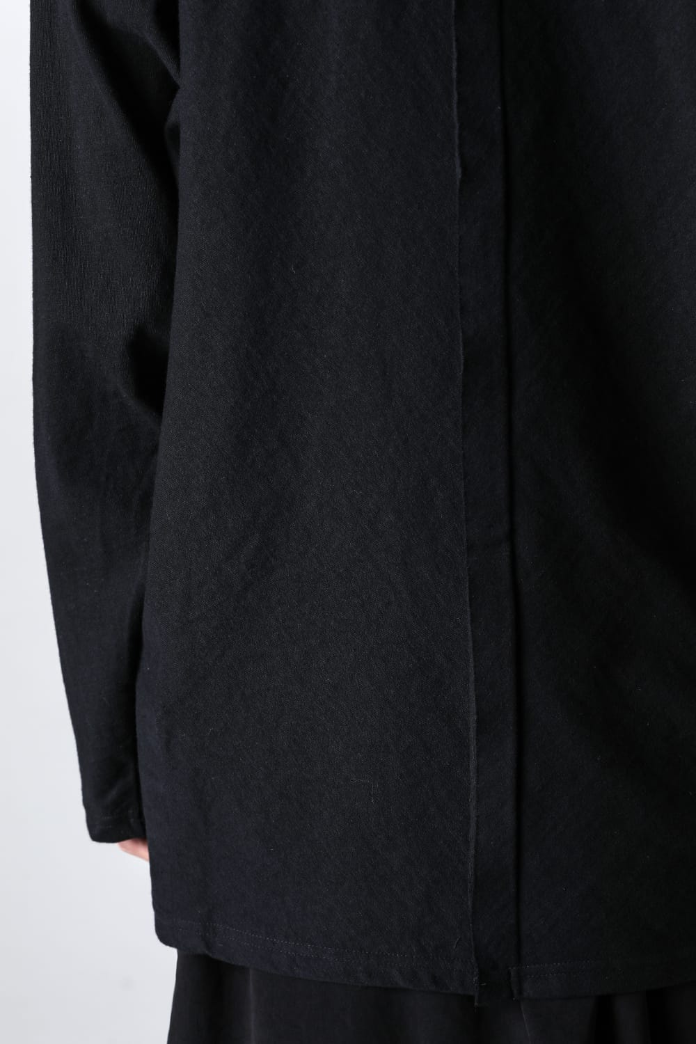 Seam Allowance Side Openings T-Shirt