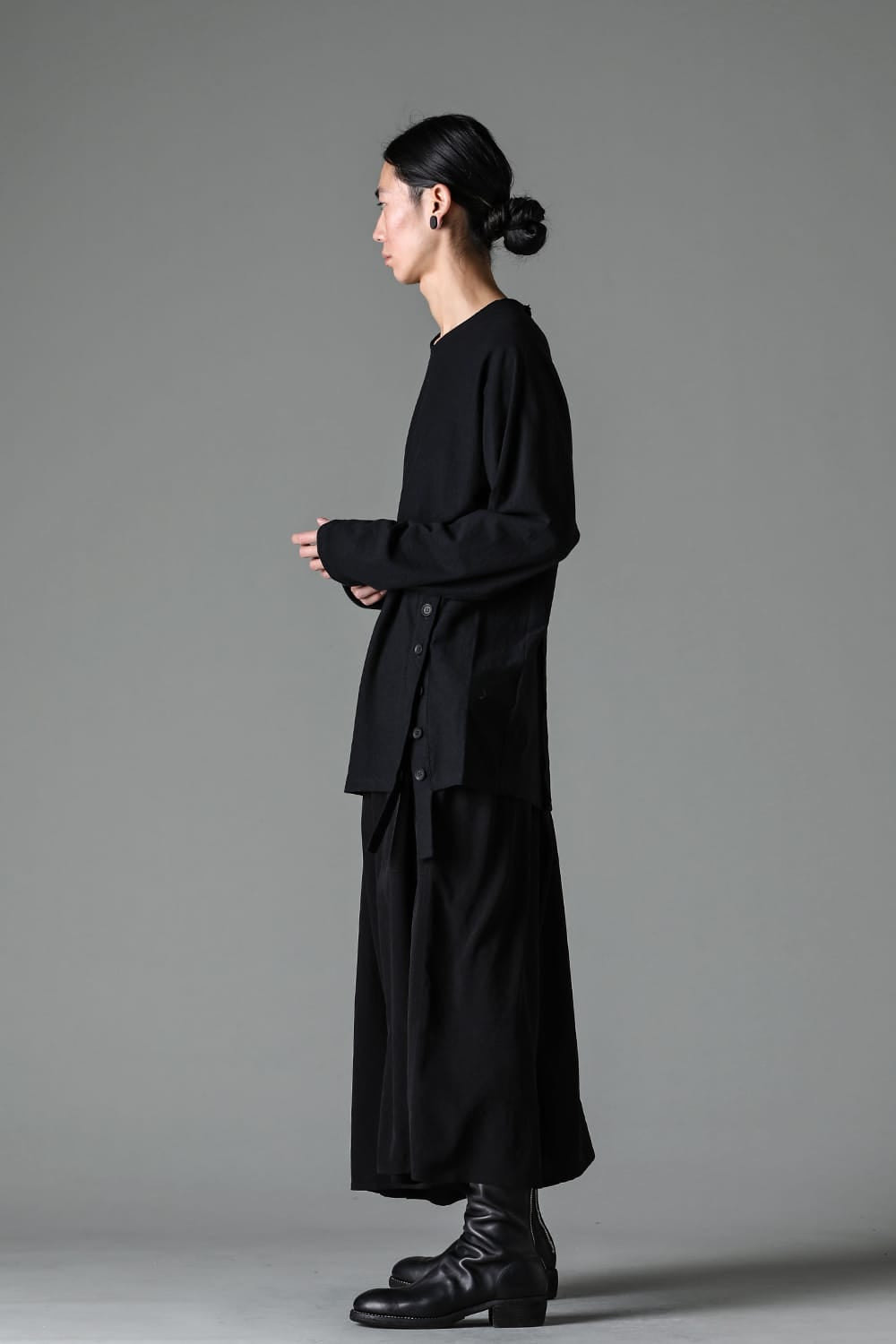 Seam Allowance Side Openings T-Shirt