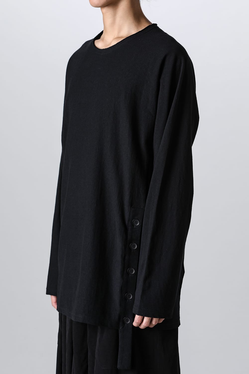 Seam Allowance Side Openings T-Shirt