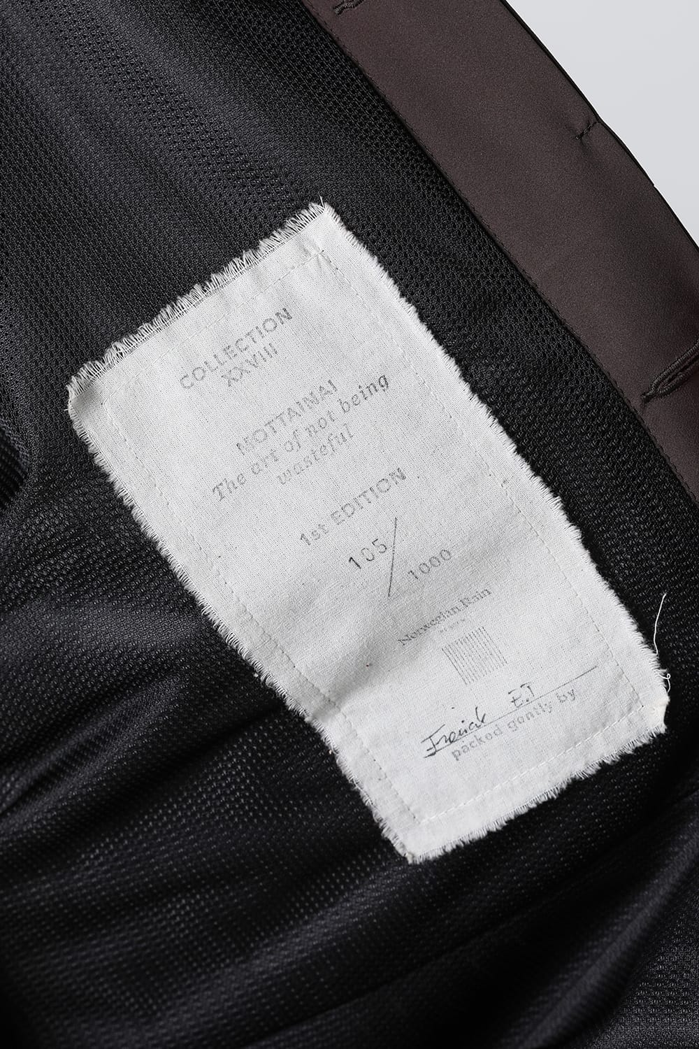 Harmattan Unisex Cropped Mulch