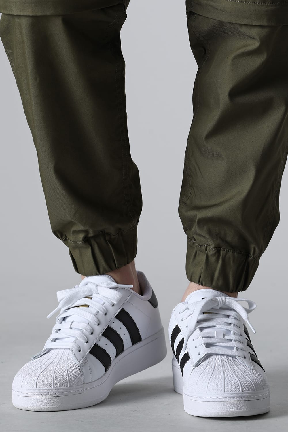 adidas SUPERSTAR XLG