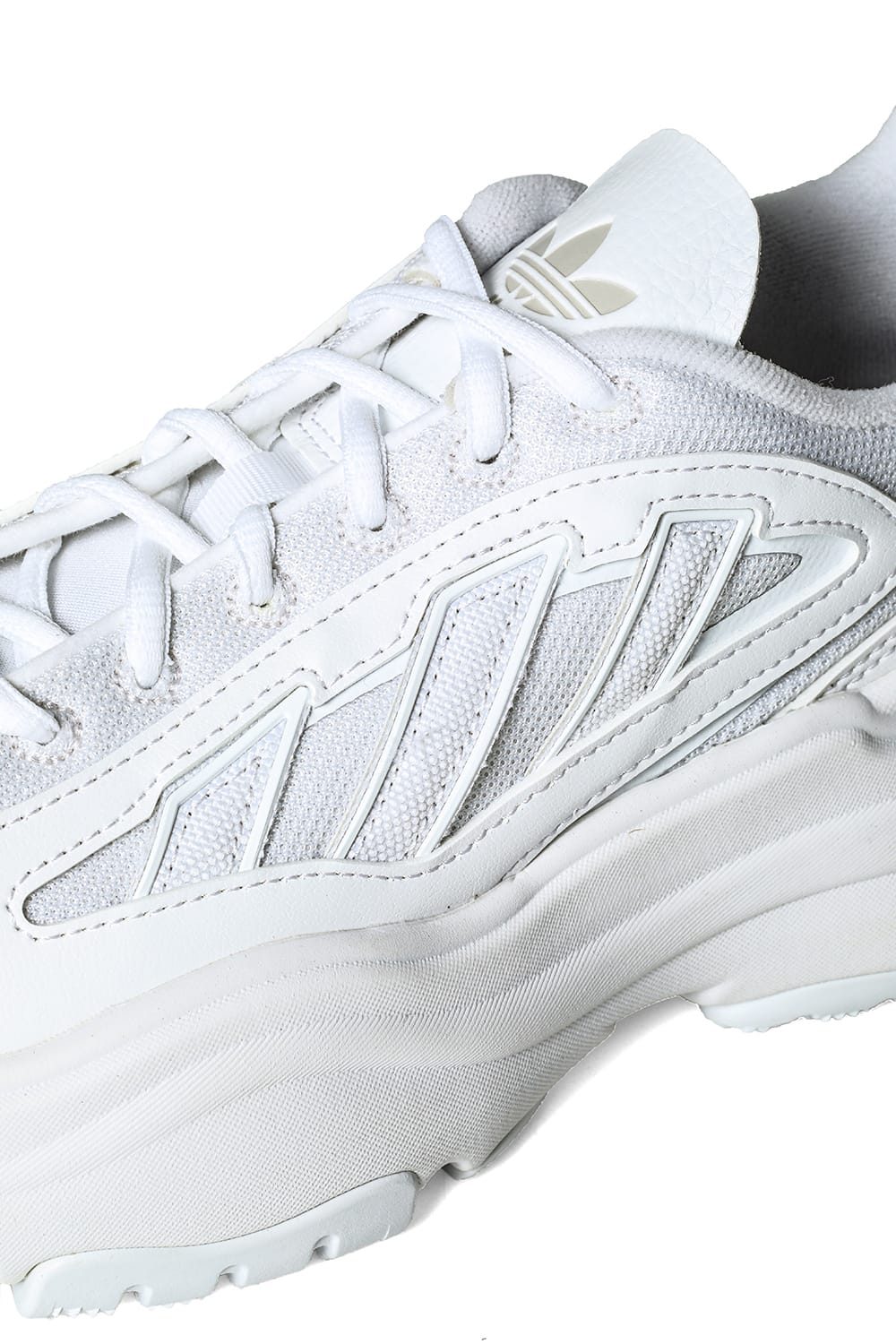 adidas OZGAIA W