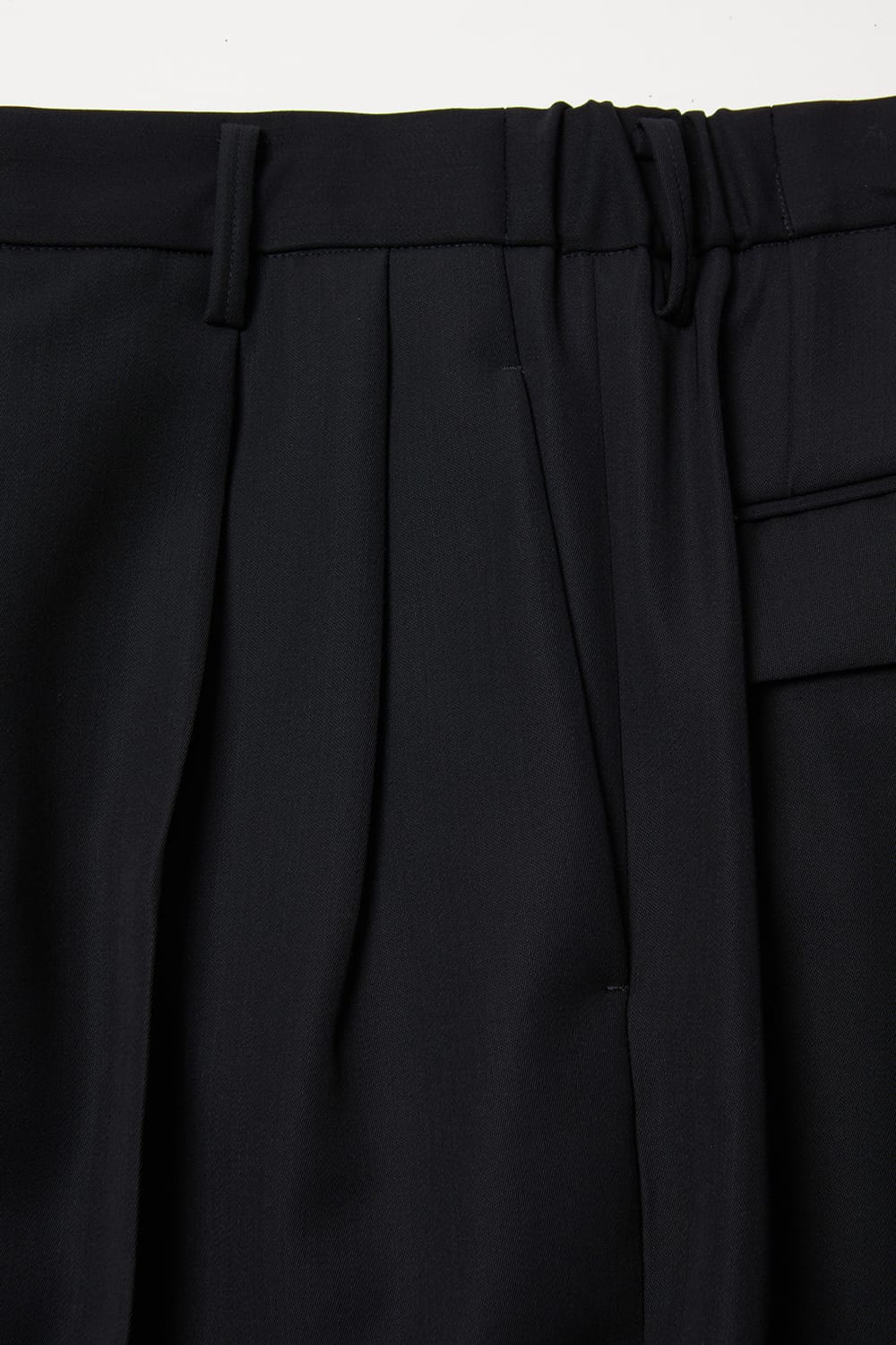 Two Tucks Wide Trousers Dark Navy