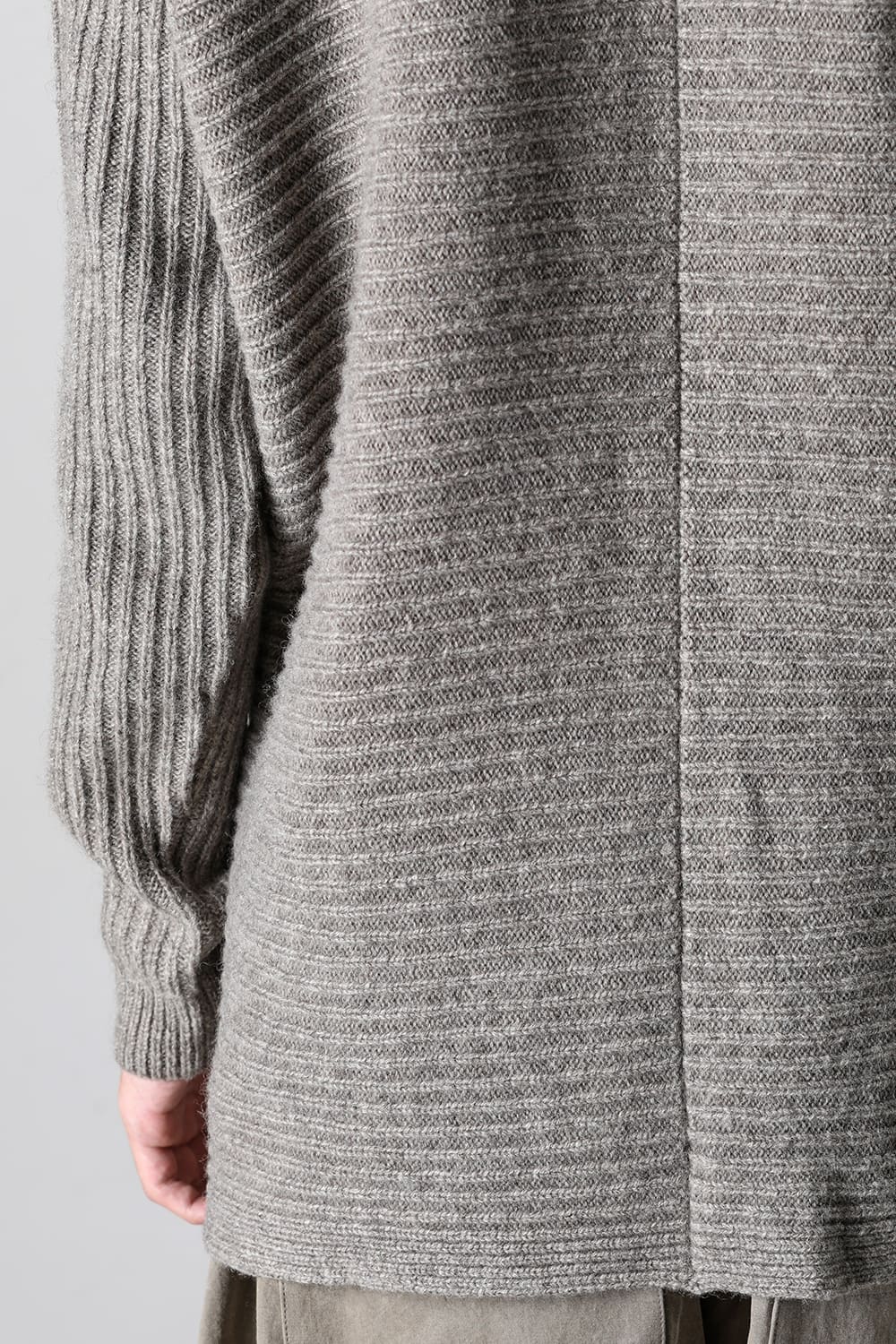 KNIT#42 Undyed Gray Yak