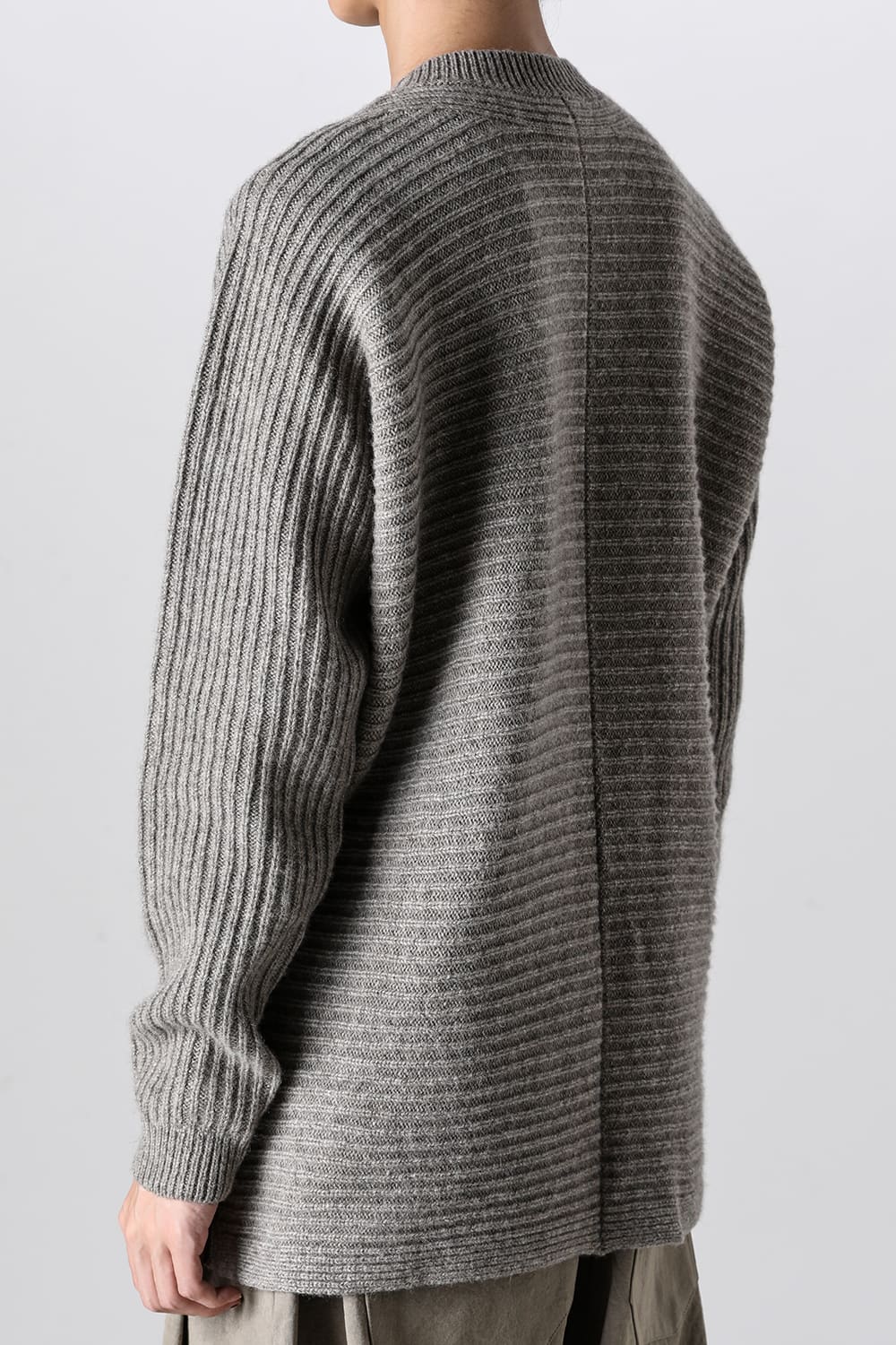 KNIT#42 Undyed Gray Yak