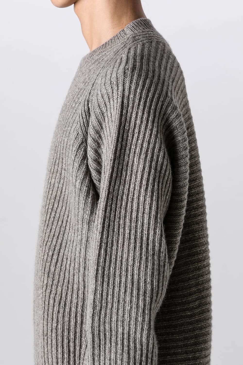 KNIT#42 Undyed Gray Yak