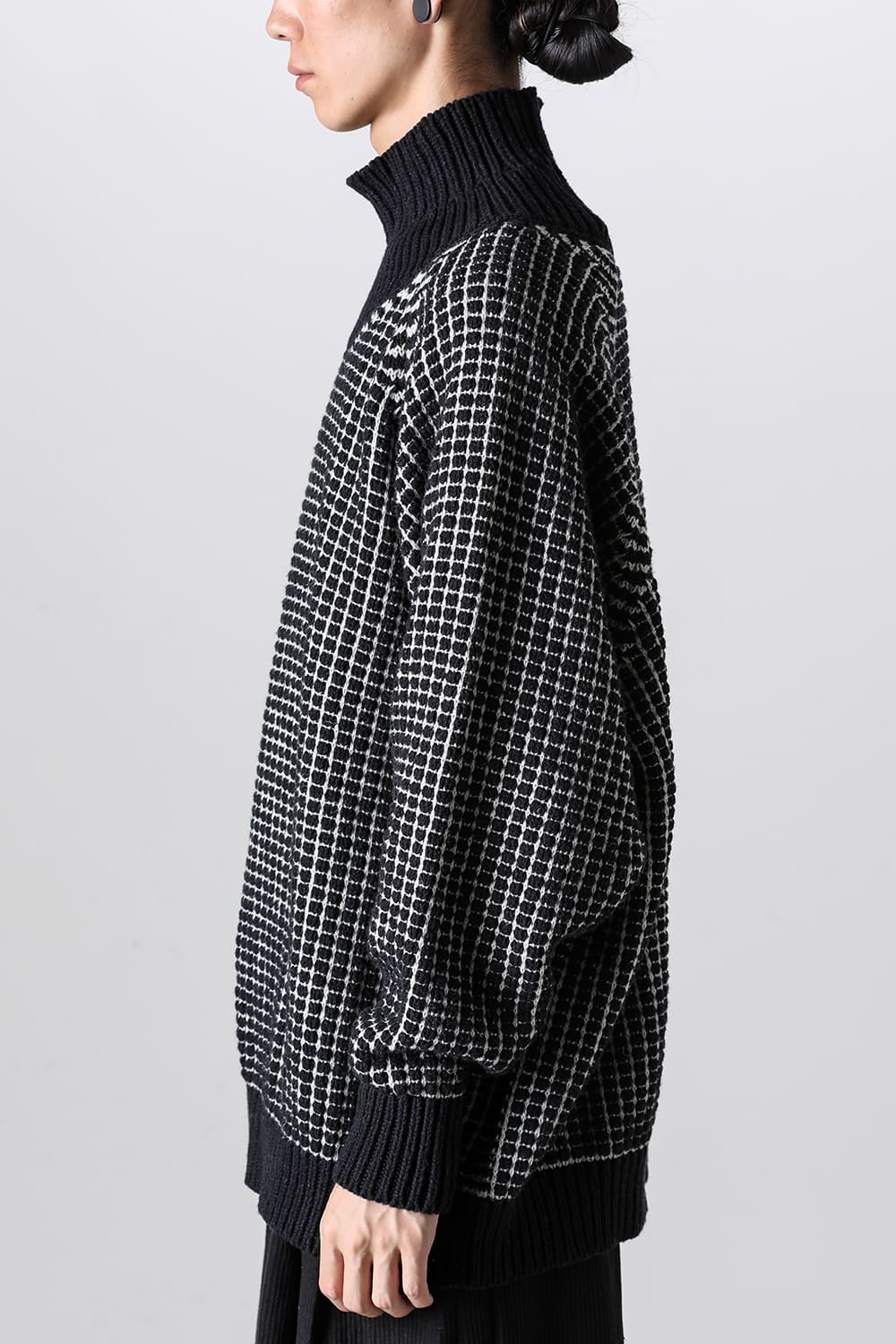 ニット#61 ピッチブラック ナチュラル ラリン