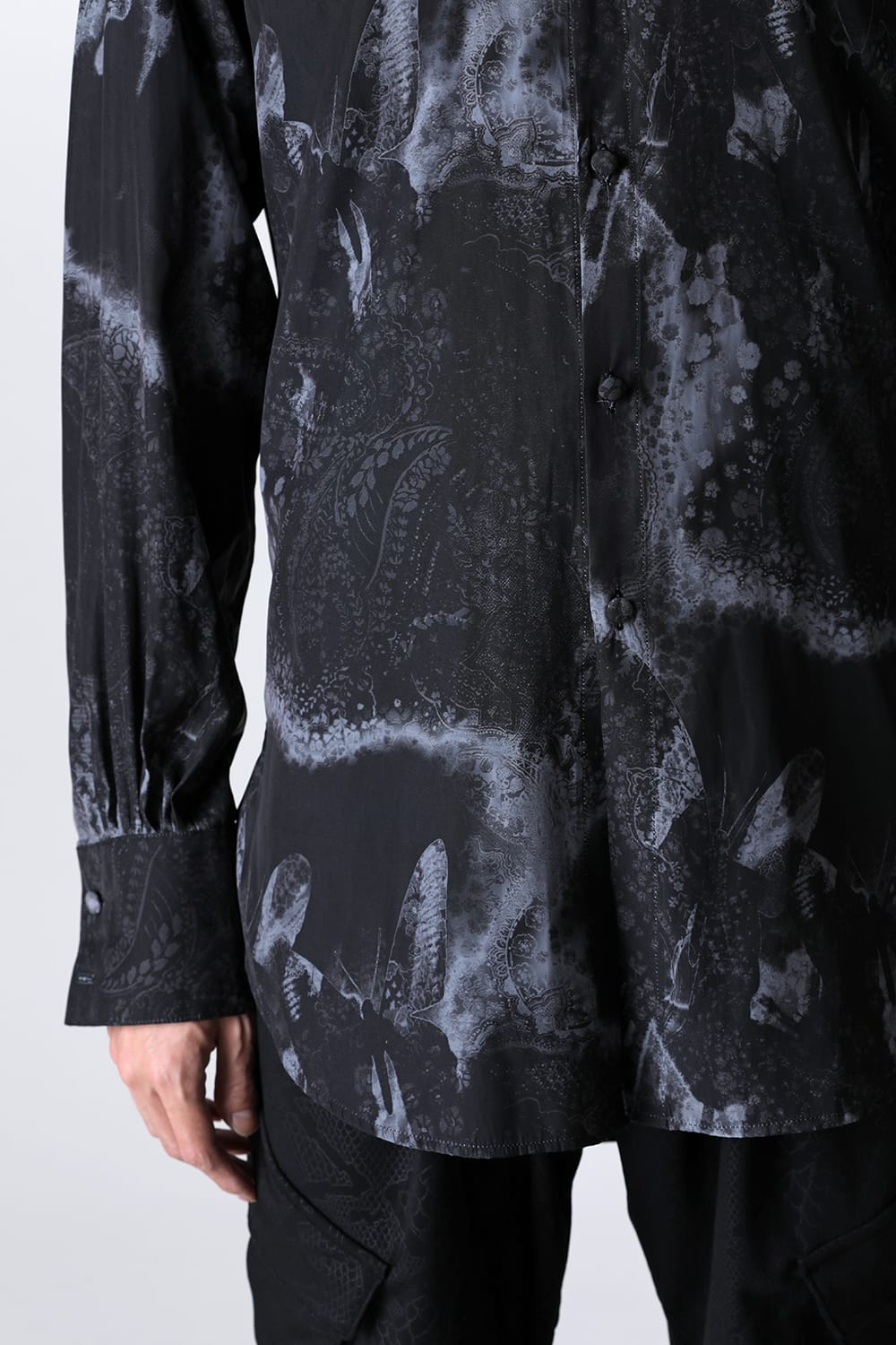 Paisley Print W-Cuffs Shirt Black&Gray