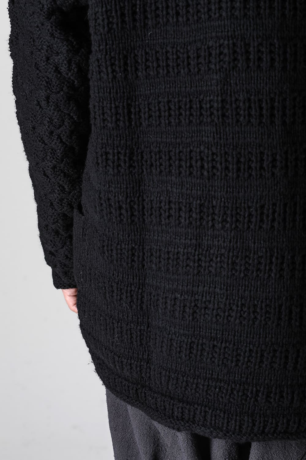 Hand made knit wool Black