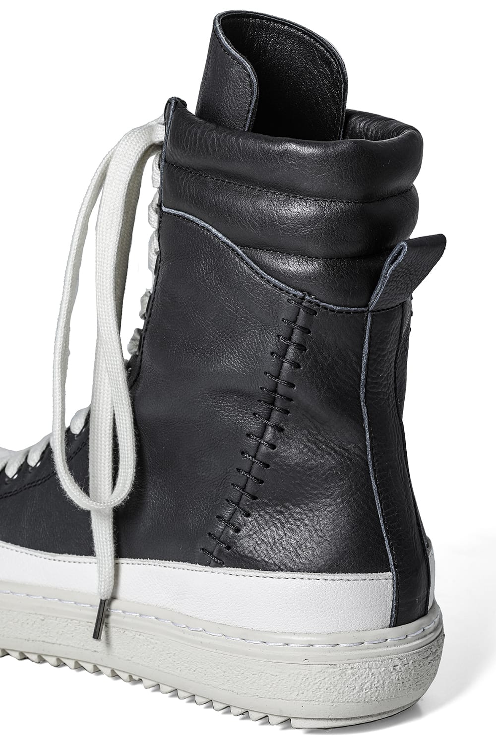 HIGH TOP SNEAKERS