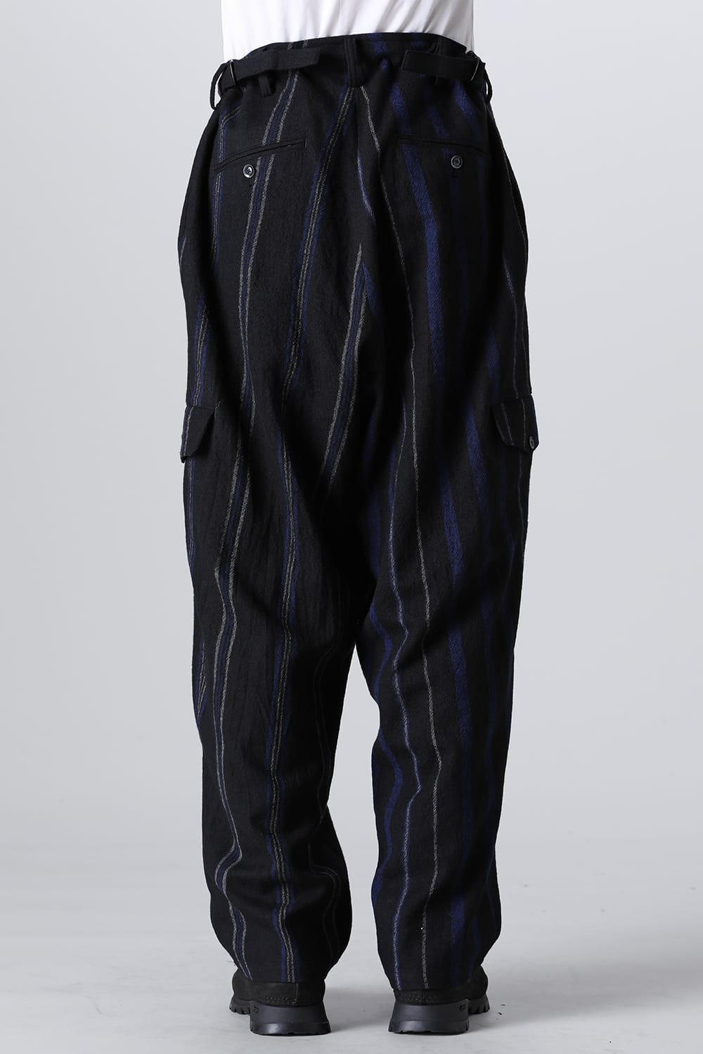 Zigzag Stitch Straight Pants