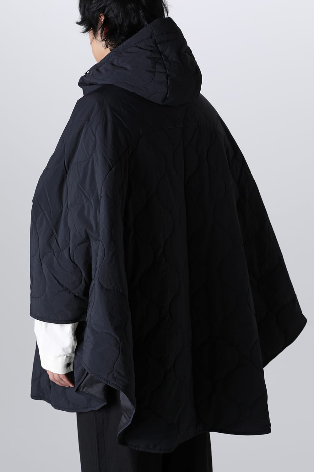 Heating Poncho Black