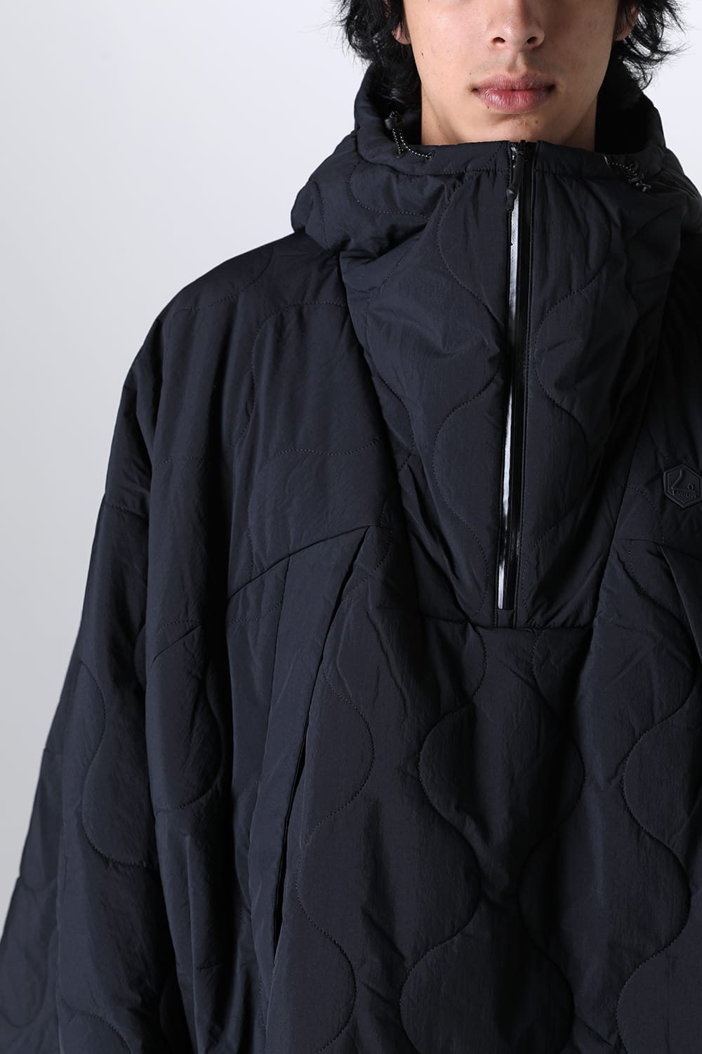 Heating Poncho Black