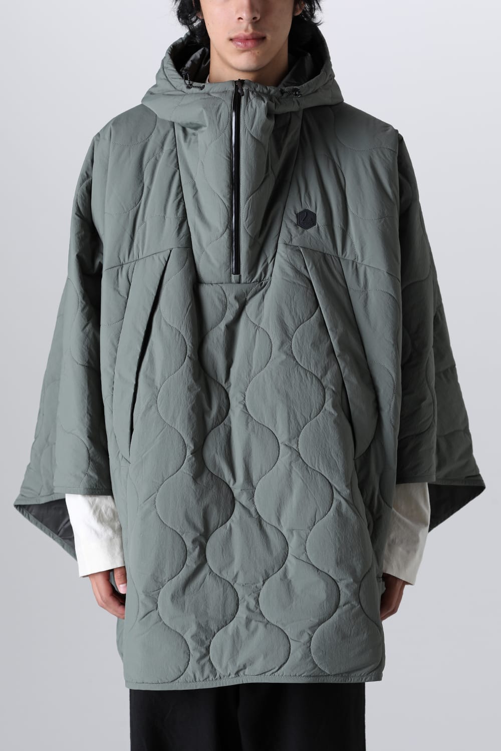 Haeating Poncho Foliage