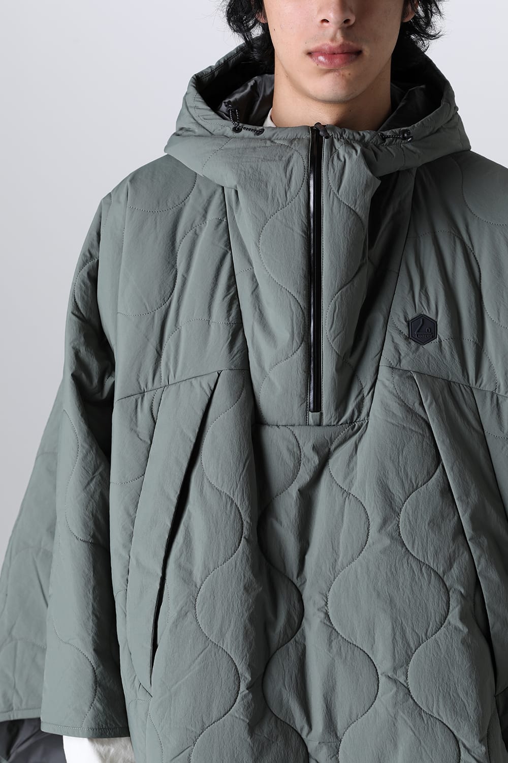 Haeating Poncho Foliage