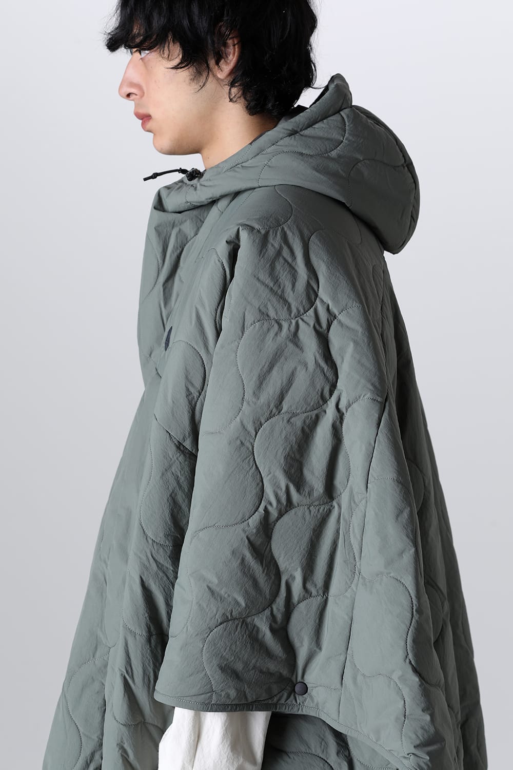 Haeating Poncho Foliage