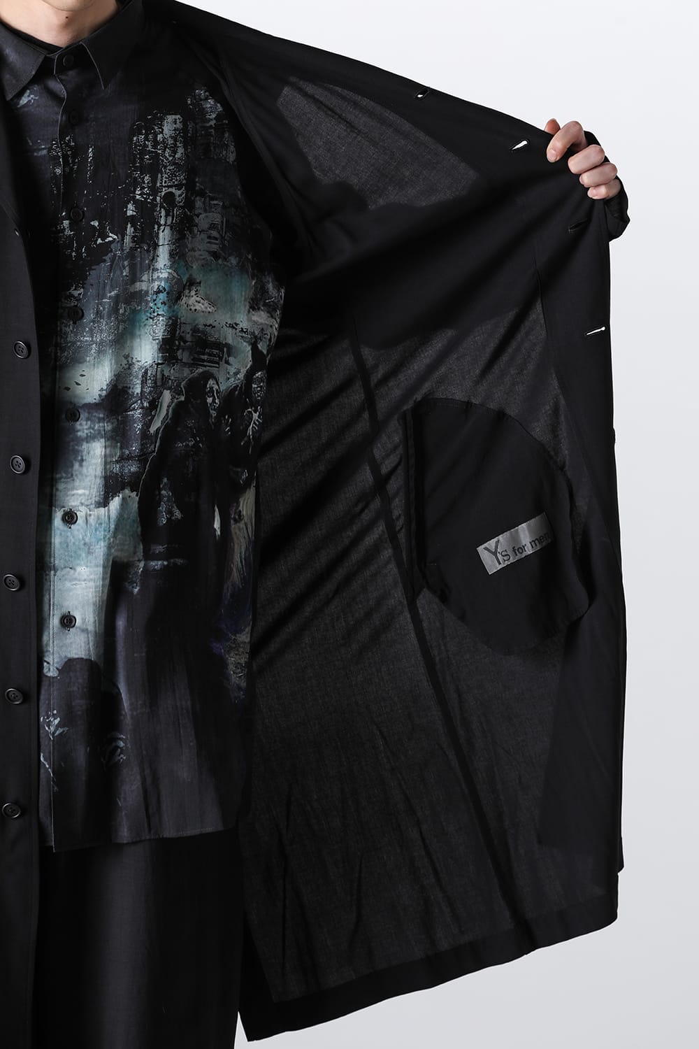 Lagrangian Sleeve Coat