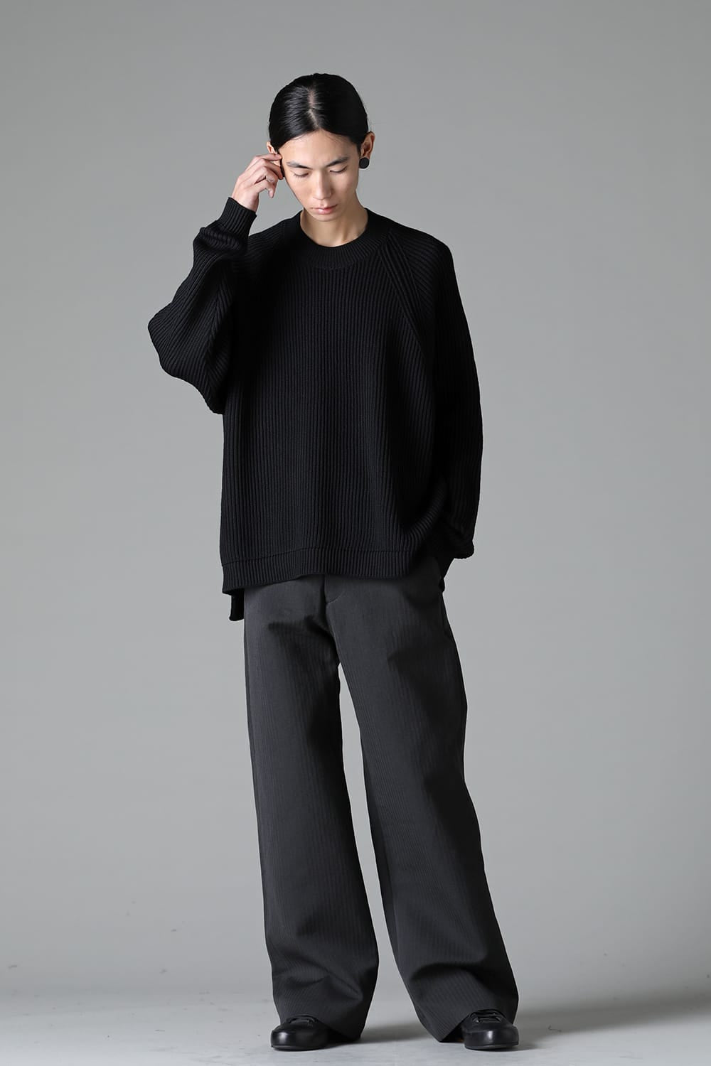 KNITTED CREWNECK Black