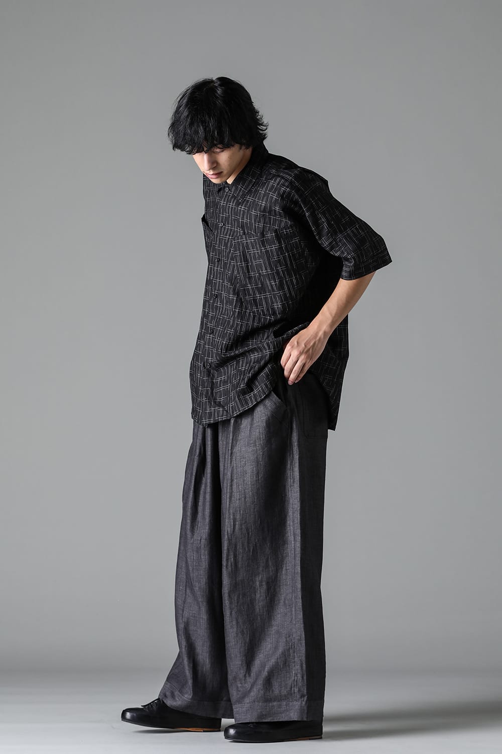 SHORT SLEEVE SHIRT	Fine Kasuri Shirting BLACK