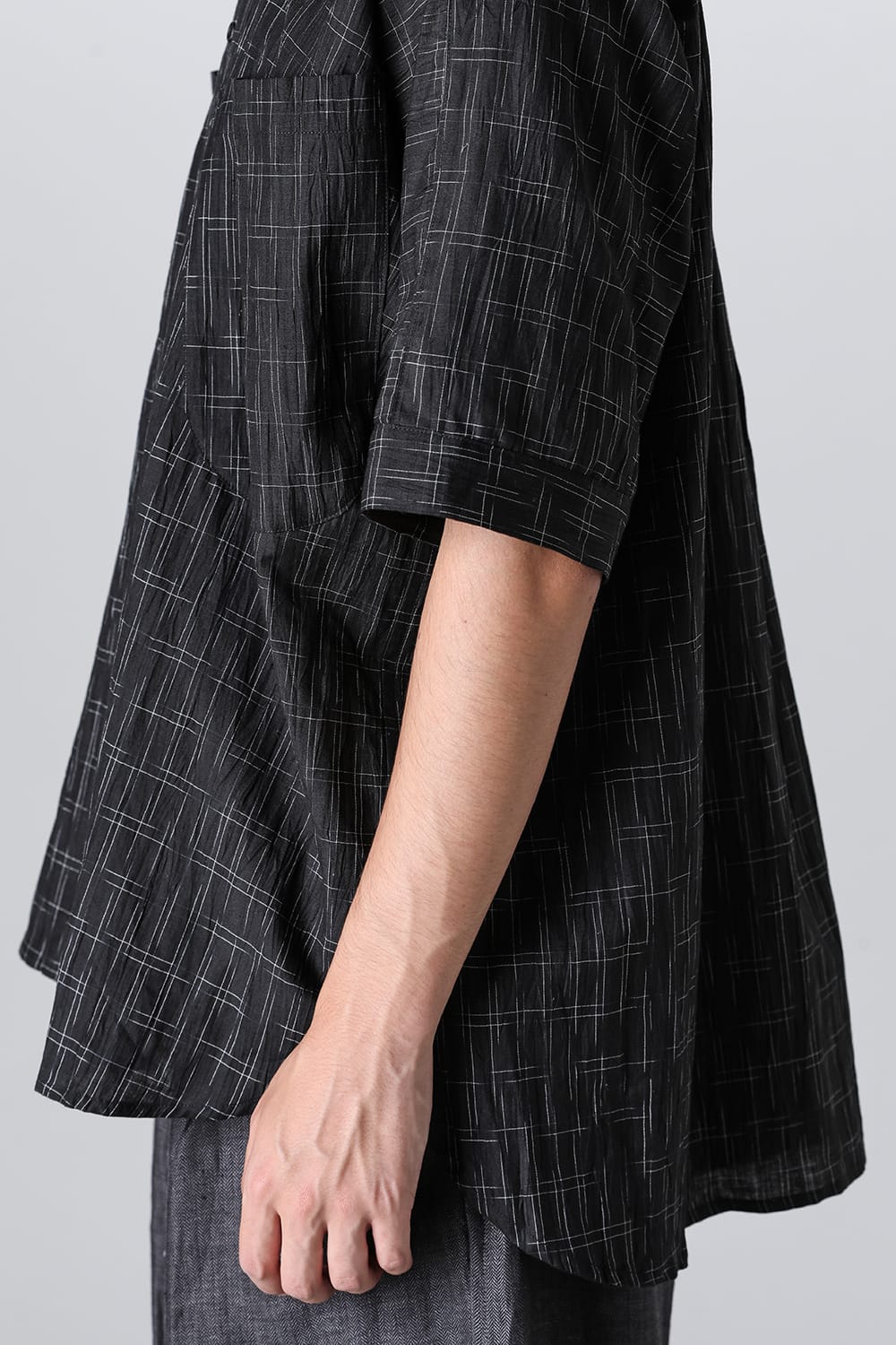 SHORT SLEEVE SHIRT	Fine Kasuri Shirting BLACK