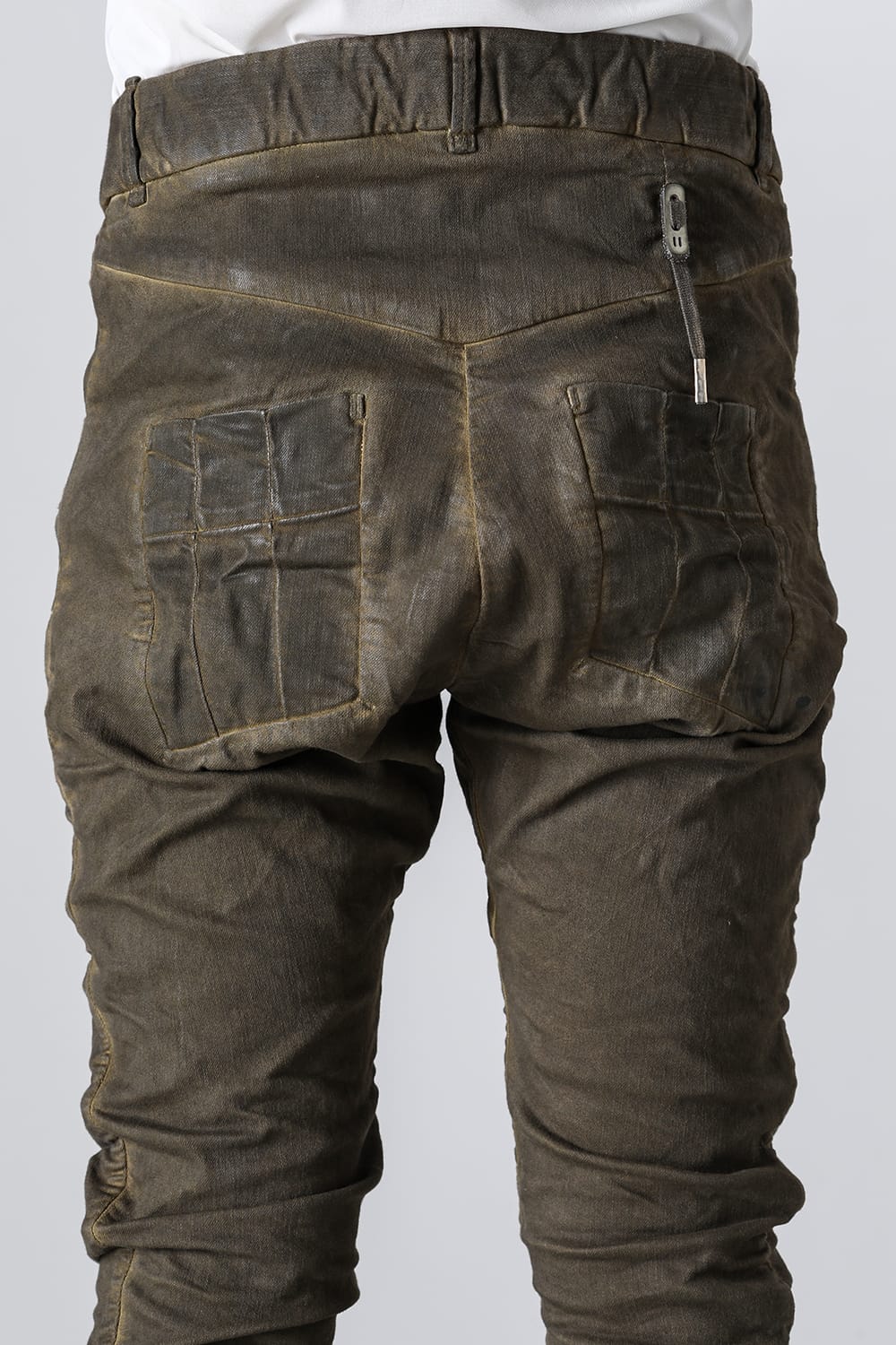 P13. Tight Fit DARK OAK Vinyl Coated FTS10001