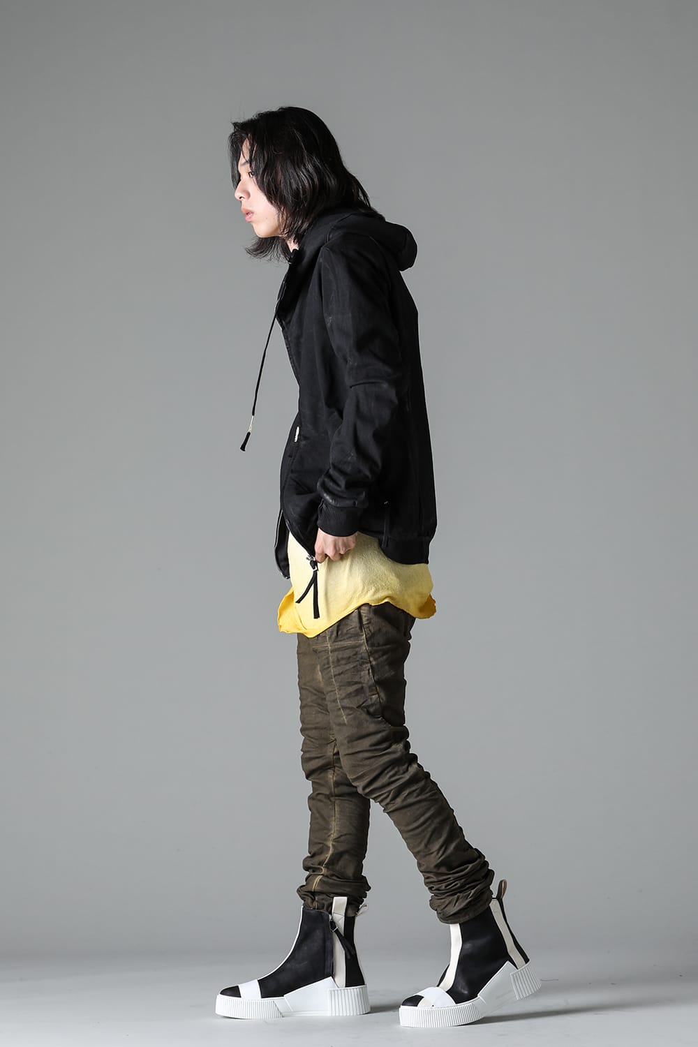 P13. Tight Fit DARK OAK Vinyl Coated FTS10001