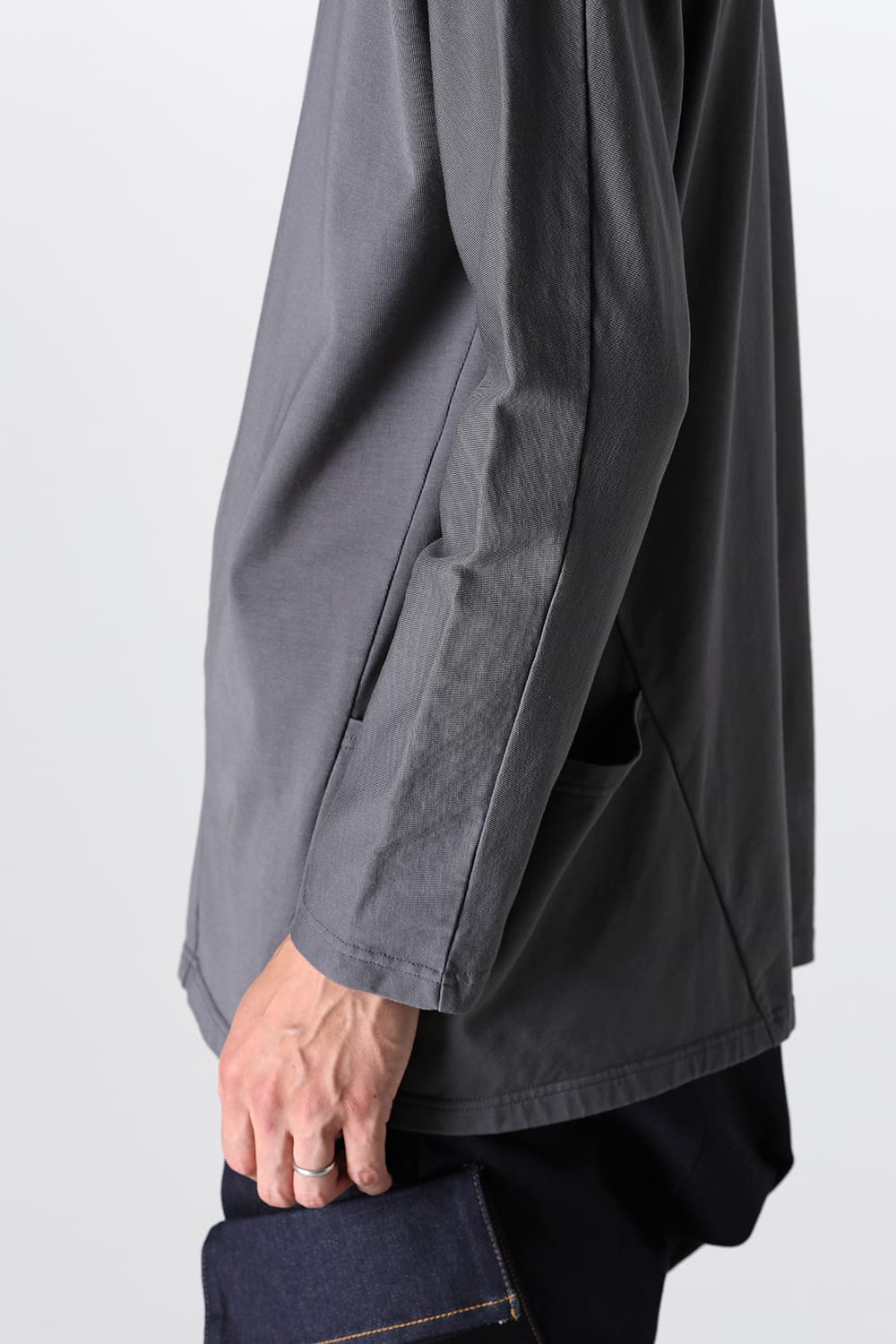 ドルマン L/S チタニウムグレー