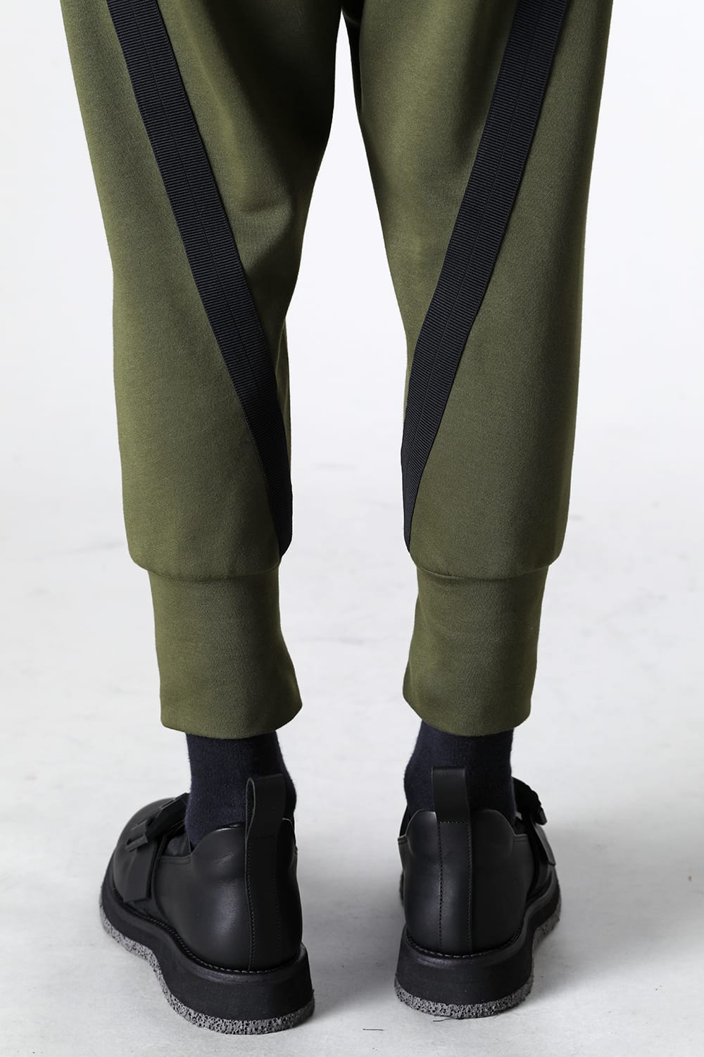 ライン ジャージーパンツ カーキ