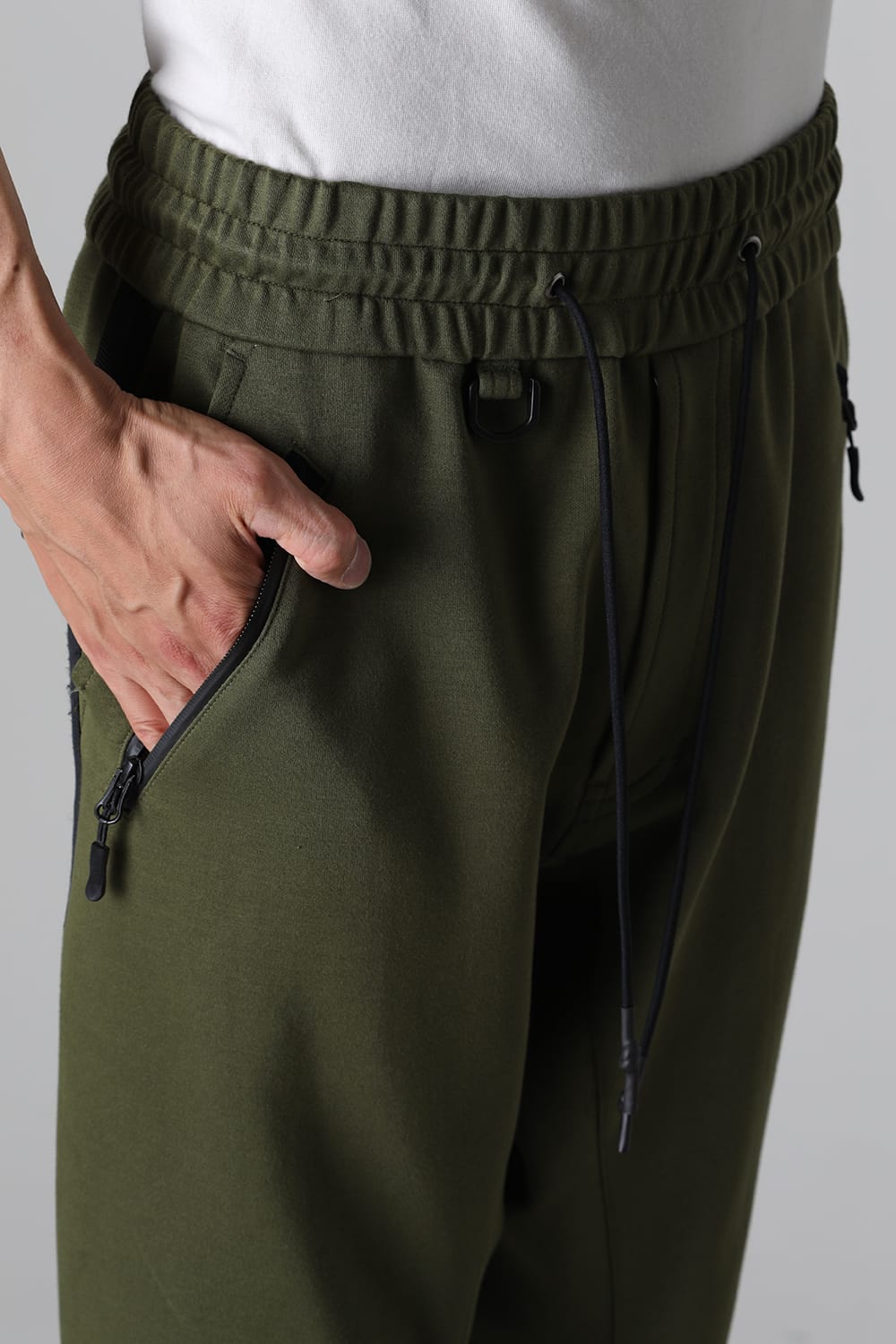 ライン ジャージーパンツ カーキ