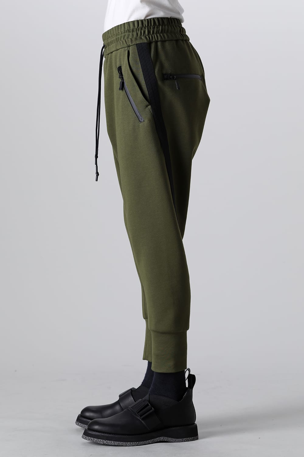 ライン ジャージーパンツ カーキ