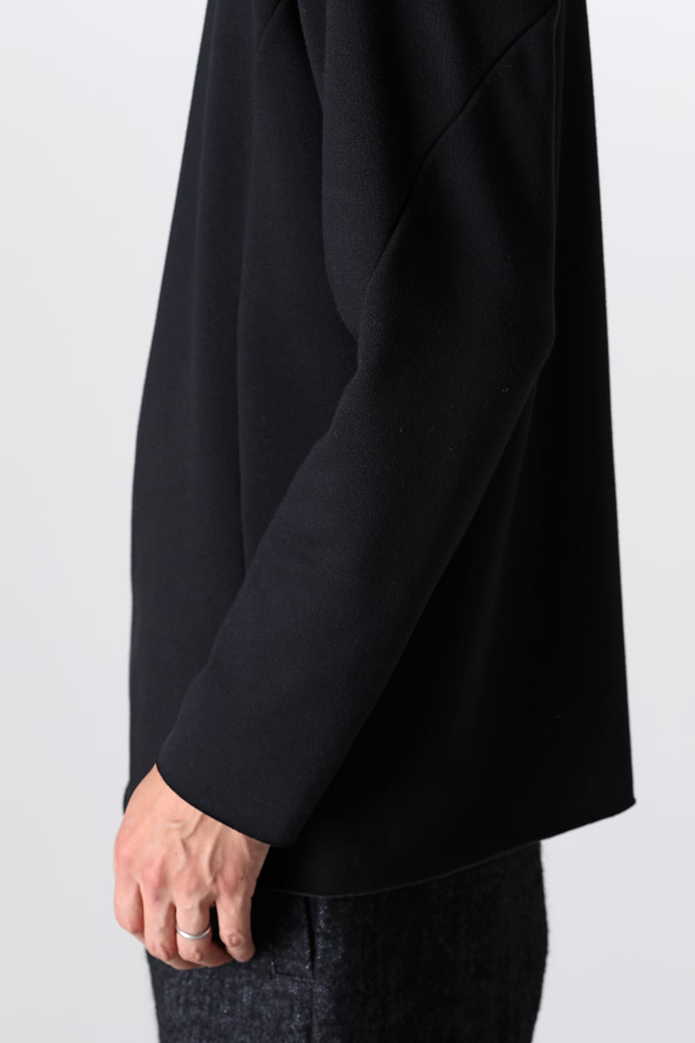 ラグラン L/S Black