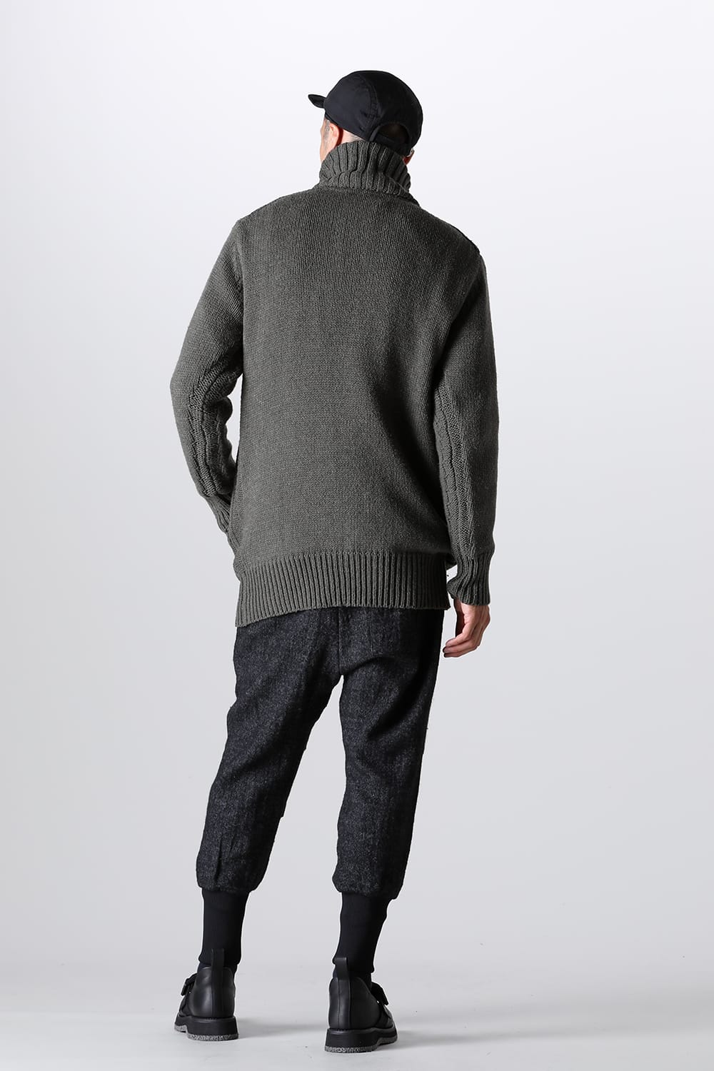 ドライバーズニット カーキ