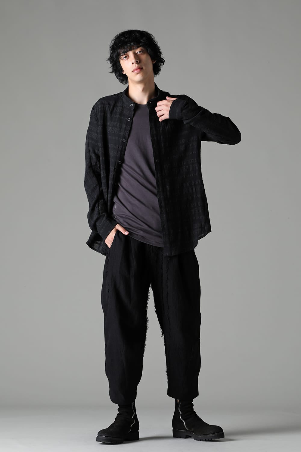 Shadow Striped Gauze Double Band Colored Shirt Black