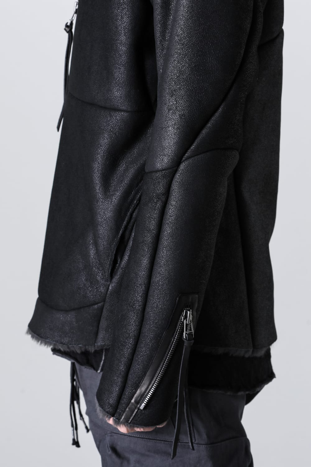 フレンチベイビーラムムートンWライダースジャケット