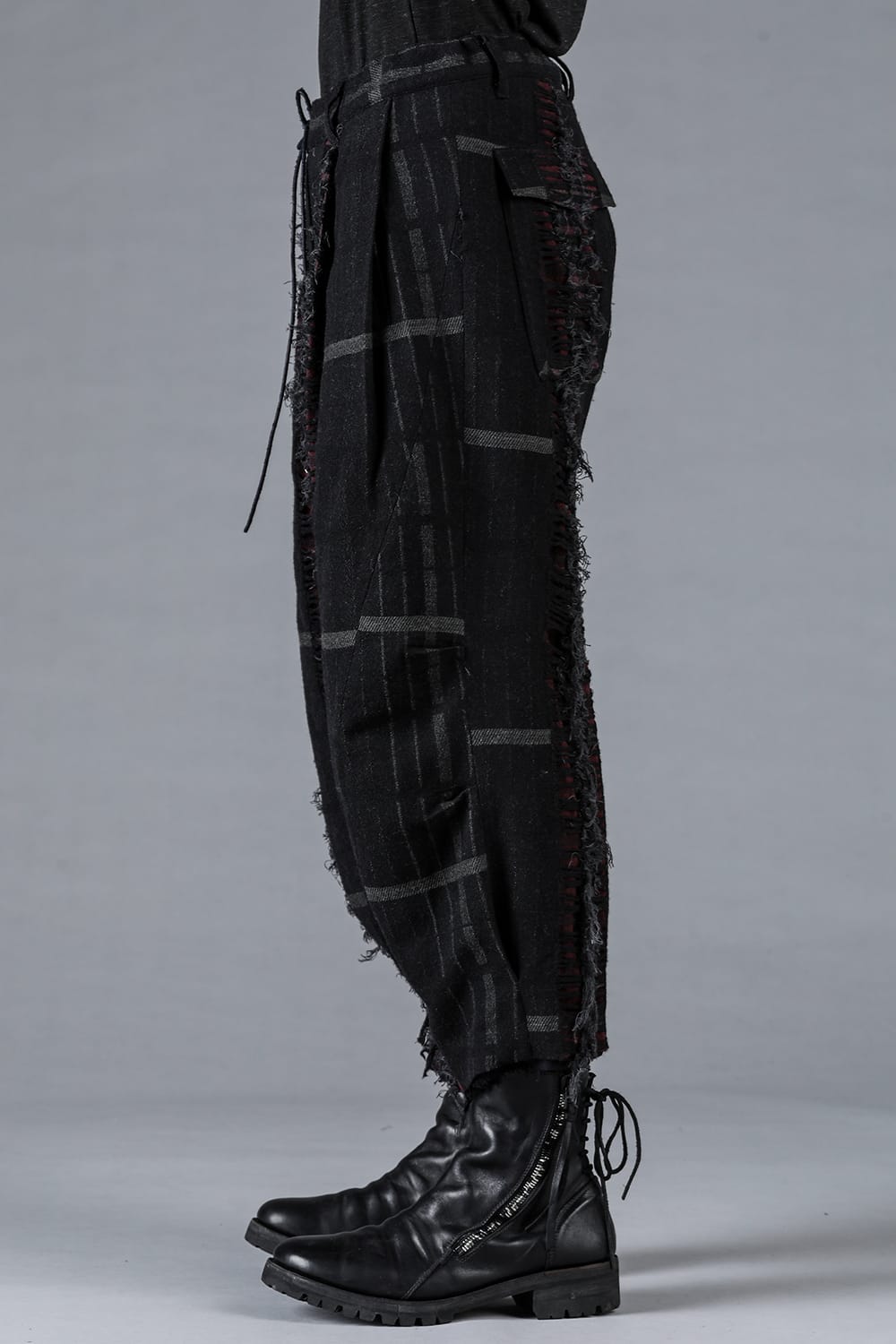 Destroy Random Stripe Wide Cropped Pants