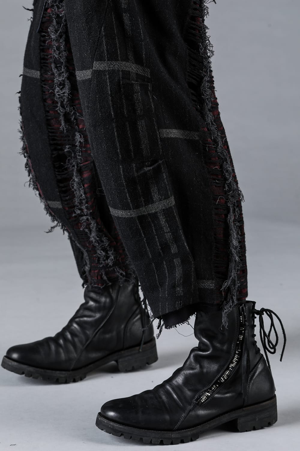 Destroy Random Stripe Wide Cropped Pants