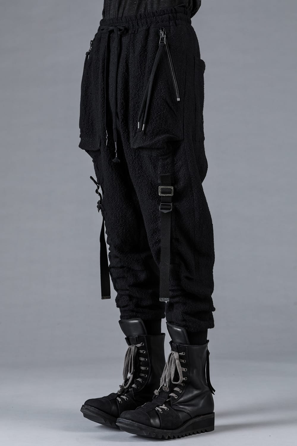 Dimple W×L×C Belt Adjust Wide Jog Pants