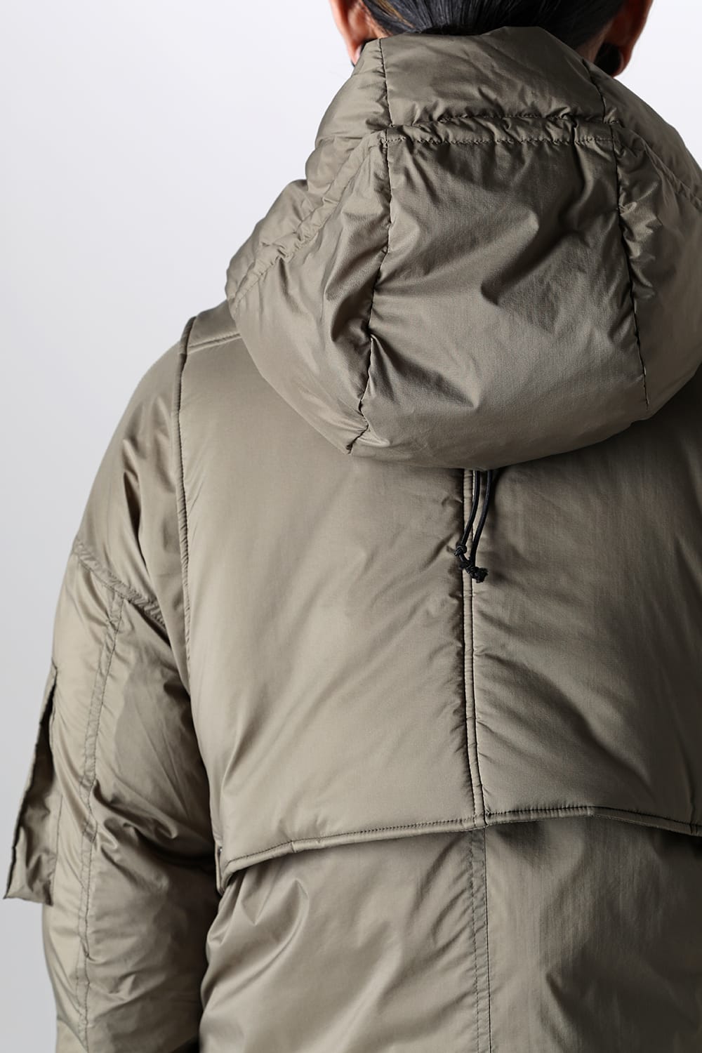 ダウンジャケット カーキ