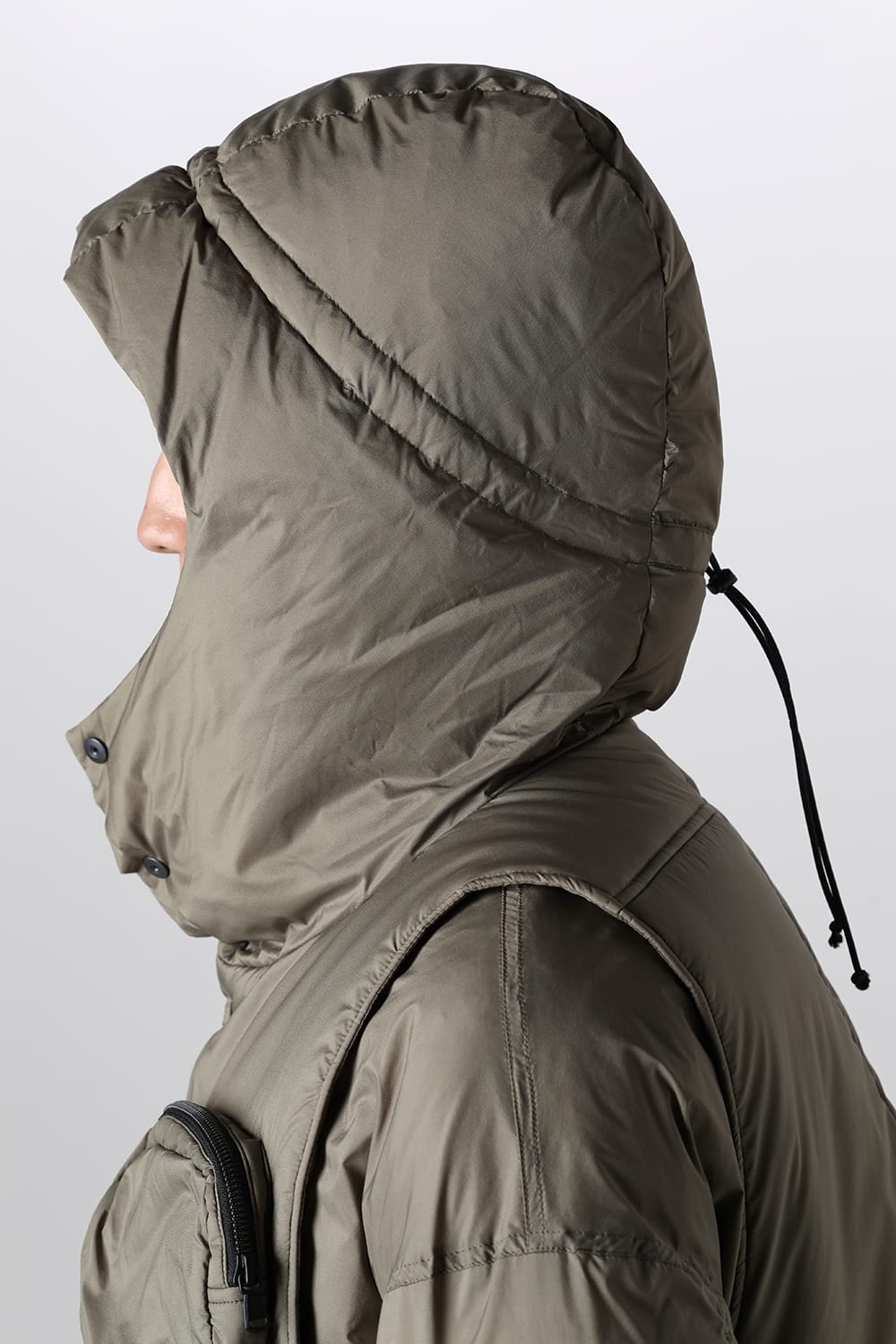 ダウンジャケット カーキ