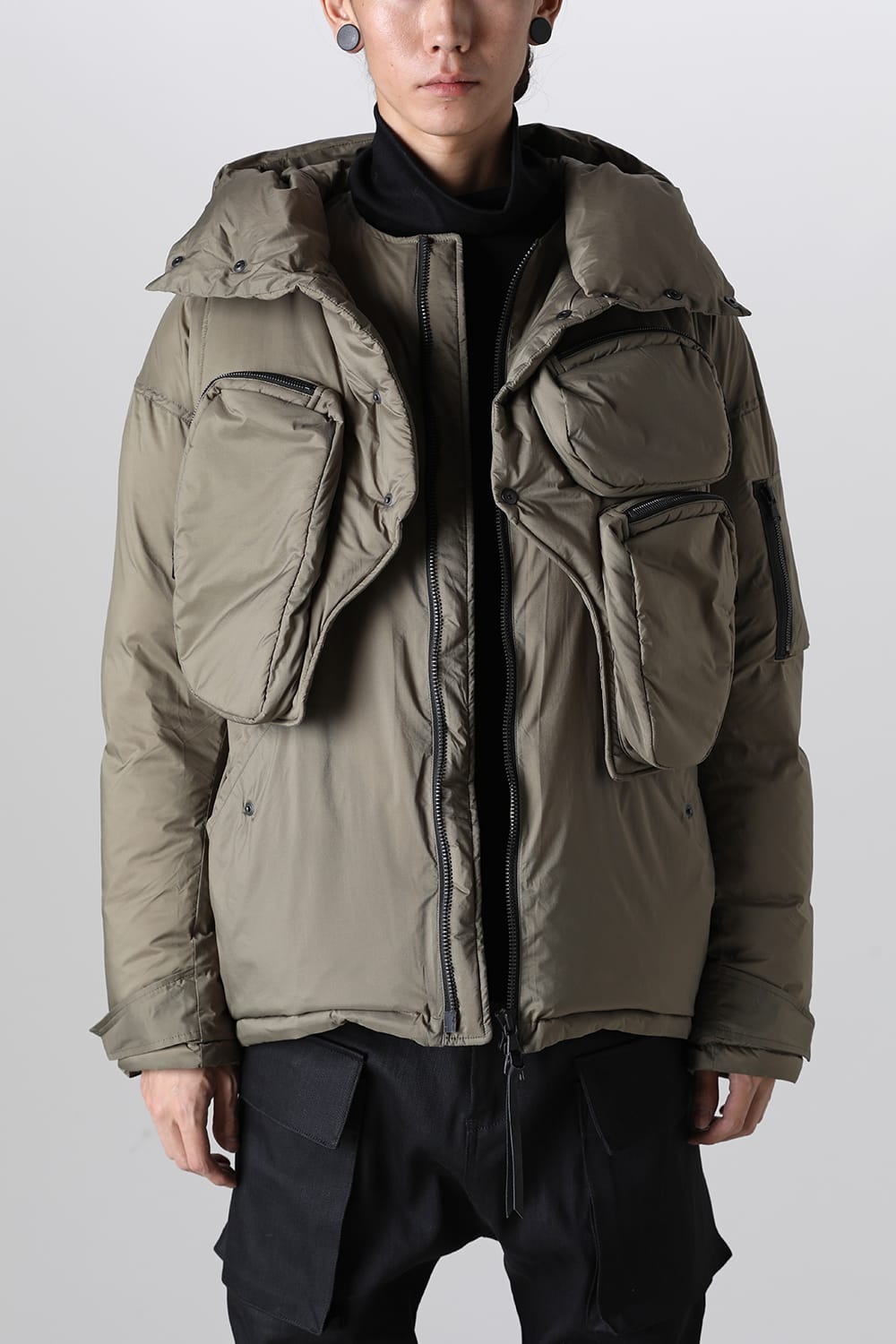 ダウンジャケット カーキ
