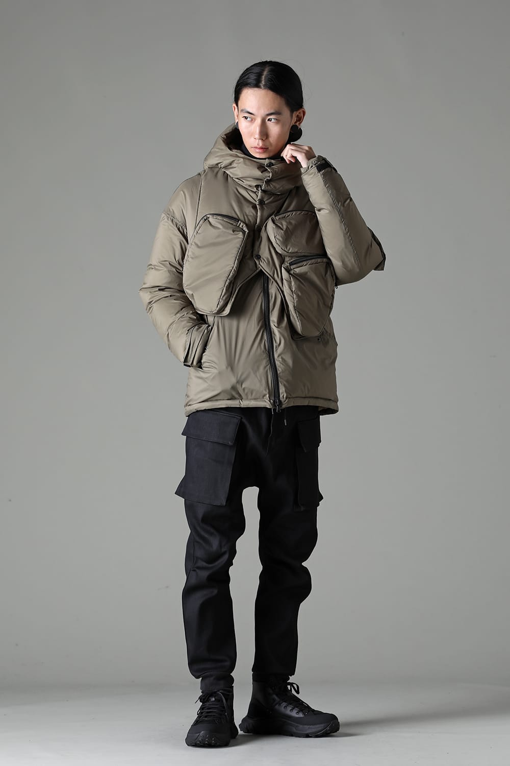 ダウンジャケット カーキ